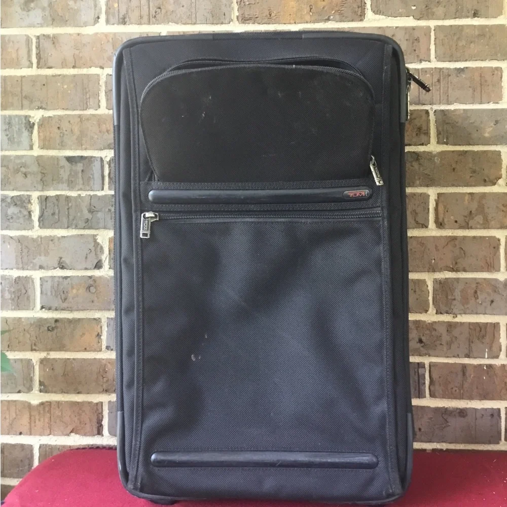 Tumi Black Men's Rolling Carry-On Travel Bag